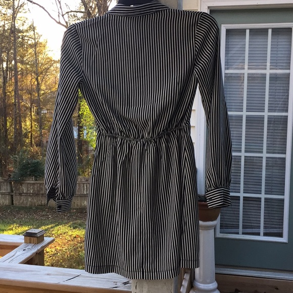 Striped dress - Picture 3 of 3